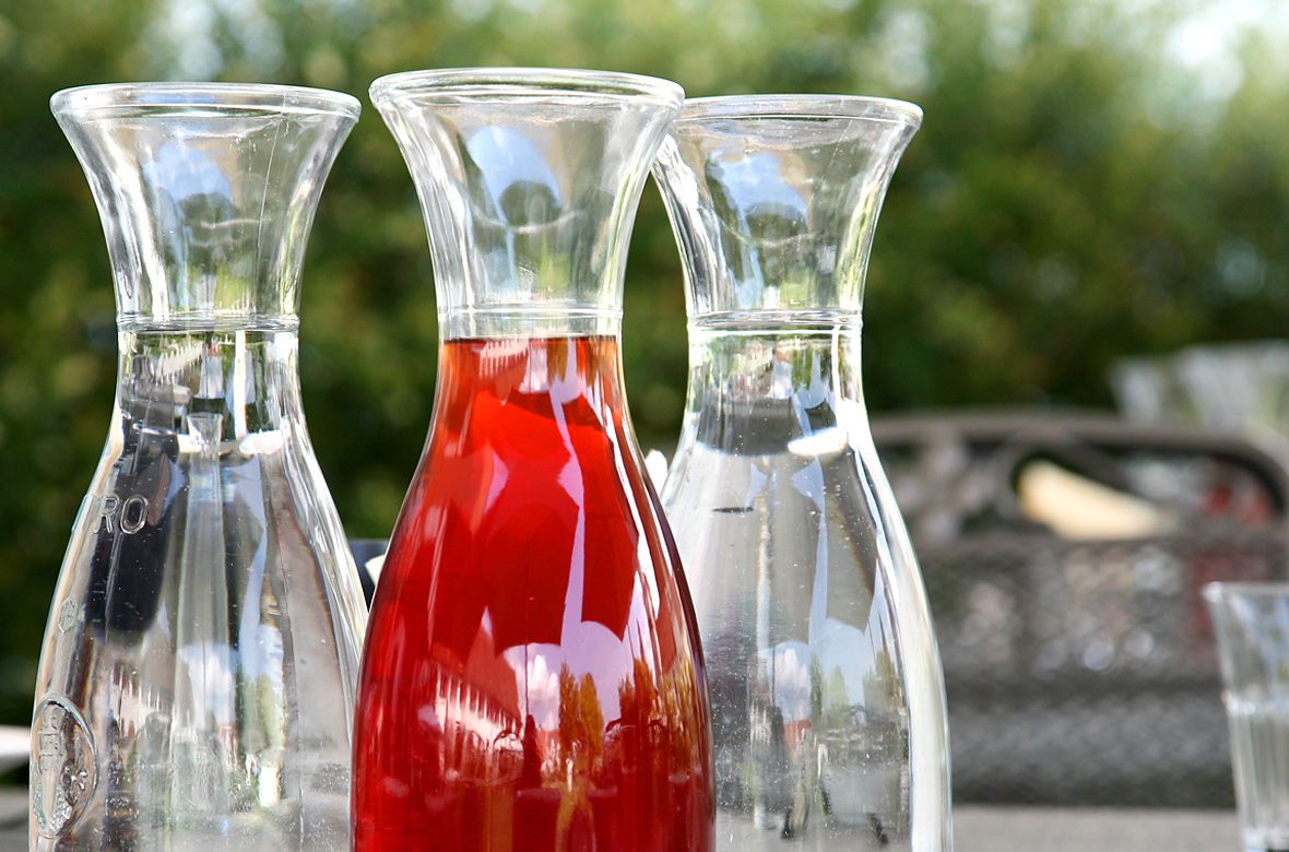 Stiftung Fintan - Gastro Fintan - Wasser und Sirup Karaffe